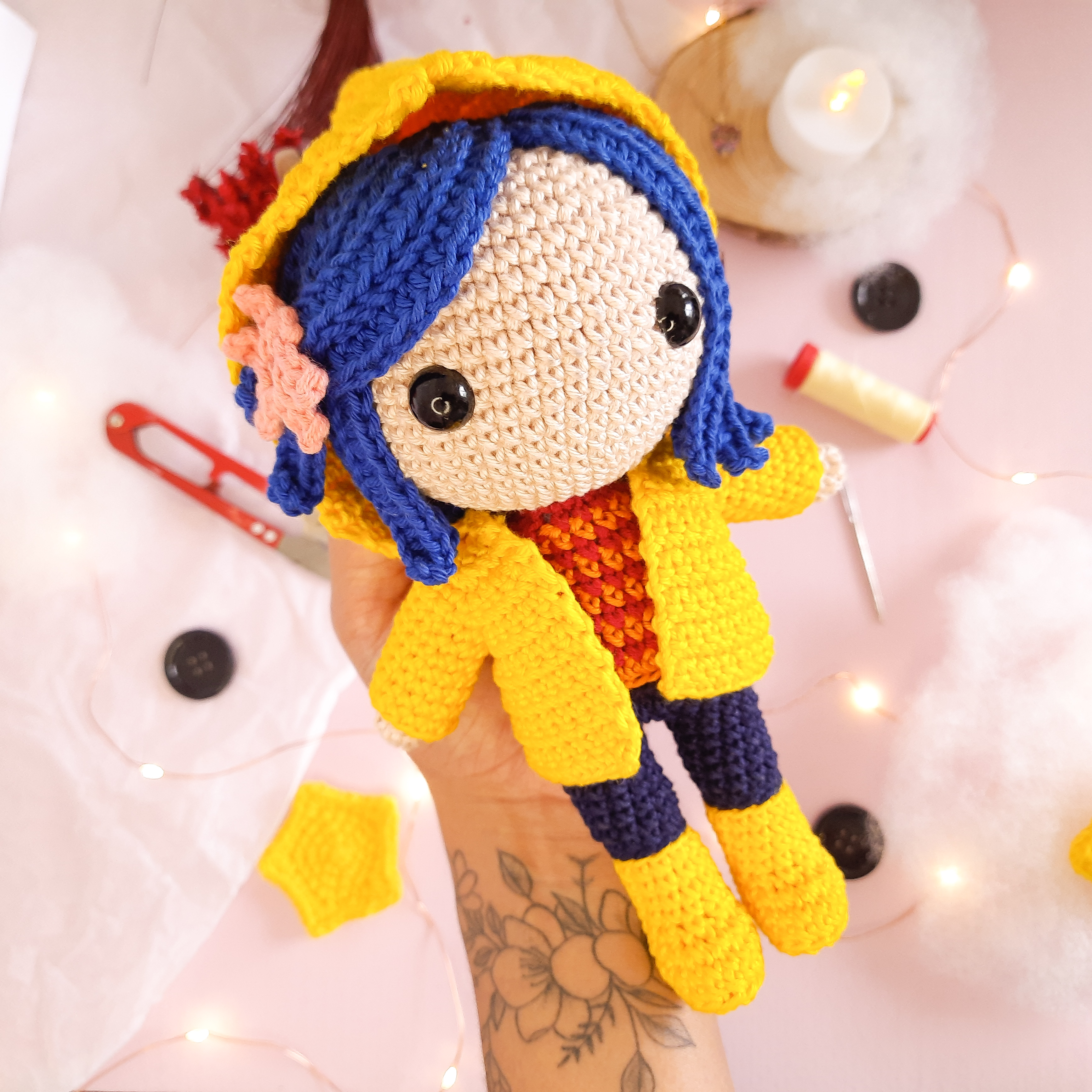 Coraline Jones amigurumi receita em pdf