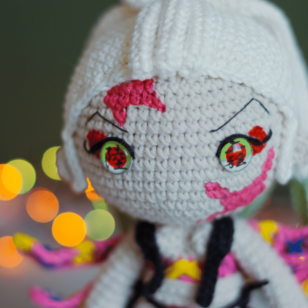 Daki (Lua superior seis) - Demon Slayer Amigurumi